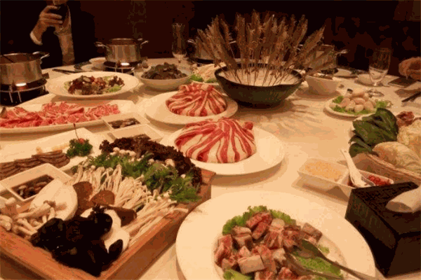 珍味鲜港式海鲜火锅