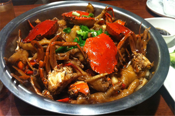 秀记肉蟹煲加盟