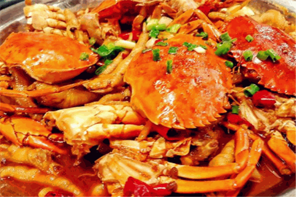 宝龙肉蟹煲加盟