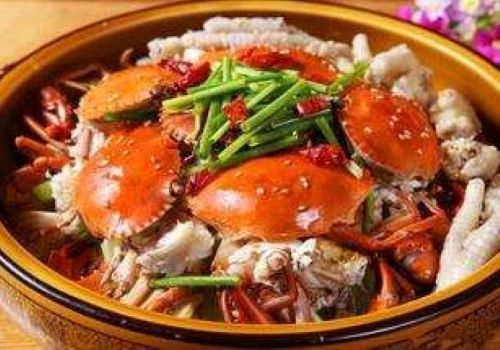 鲜嘴肉蟹煲加盟