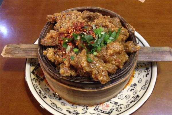 颜氏跷脚牛肉