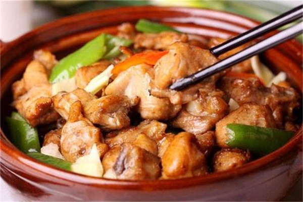 一品香鸡煲加盟