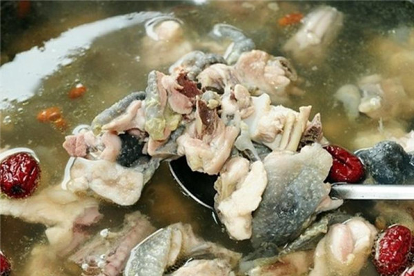 园林记鸡煲加盟