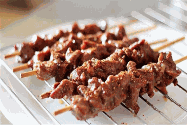 佐赫电烤鸡架鸡腿