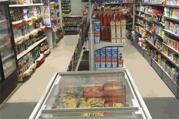 欧来客便利店
