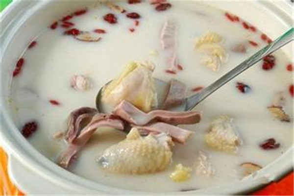 小邓鸡煲王加盟