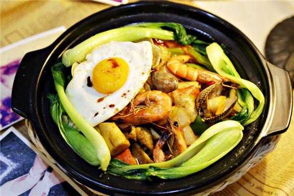 沈家门海鲜面煲仔饭