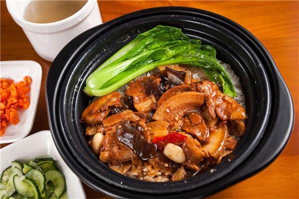 荷百味煲仔饭加盟