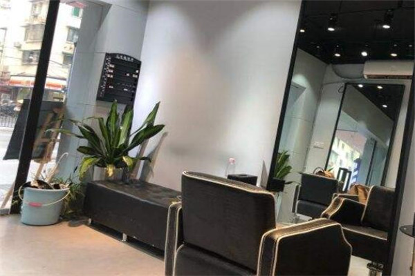 idol studio