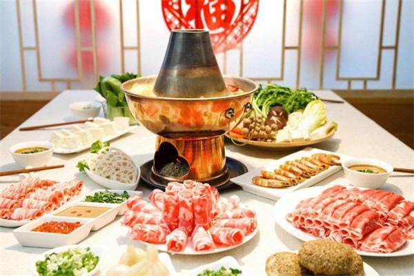 舞鹅好鱼好煲火锅加盟