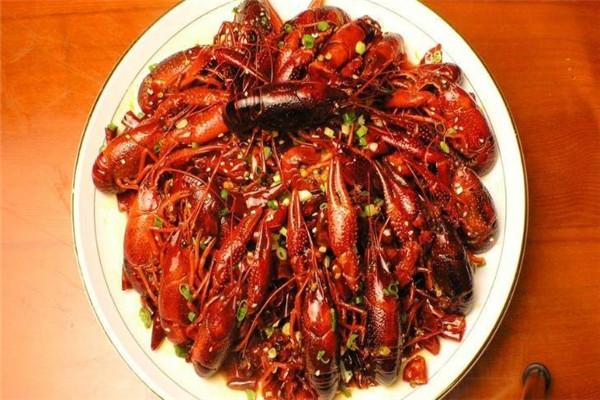 兄弟麻辣小龙虾加盟