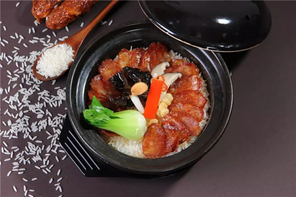 煲贩煲仔饭加盟