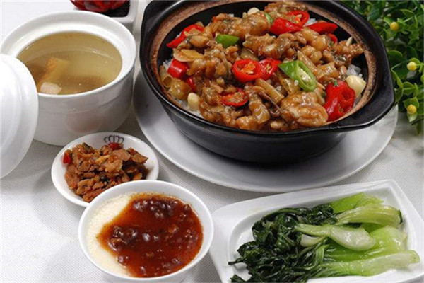 港壹煲煲仔饭加盟