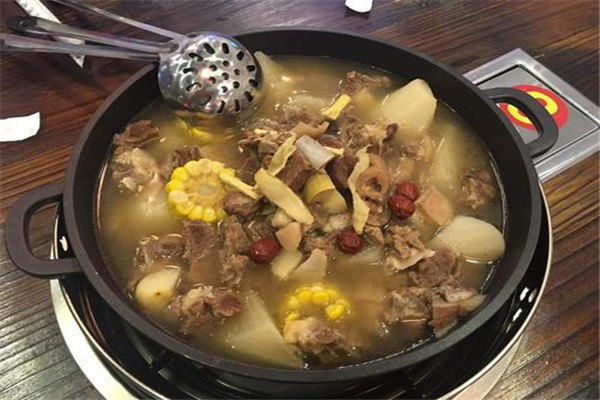 雷州兴记羊鸡煲城加盟