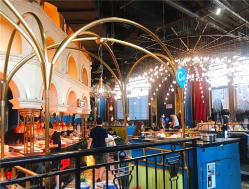 五月罗马海鲜自助餐厅
