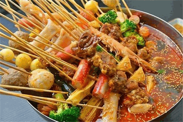 巴食串串香
