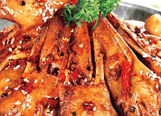 香倒仙干锅鸭头