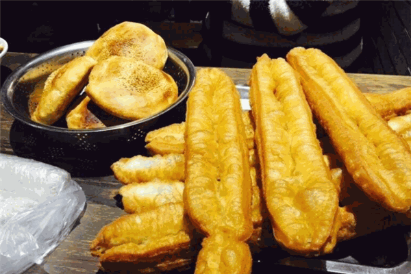 博一记夜市大饼油条