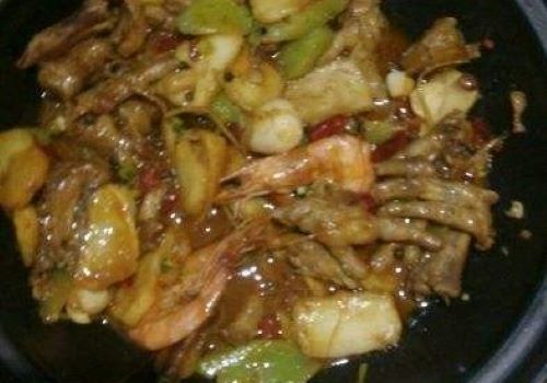 惠佳肉蟹煲加盟