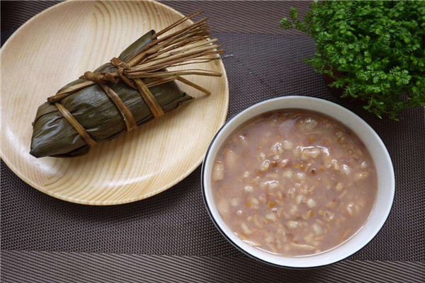 早食达