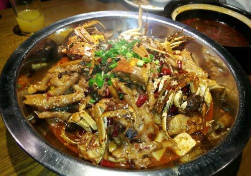 酱厨哥阿二肉蟹煲加盟