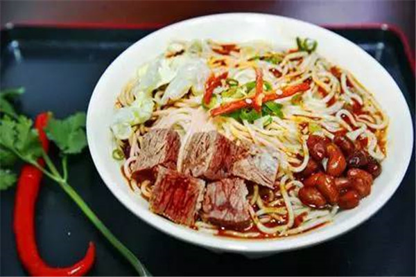 渝扁担重庆小面