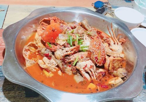 俏表嫂儿肉蟹煲加盟