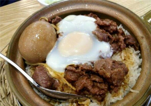 禾味煲仔饭加盟