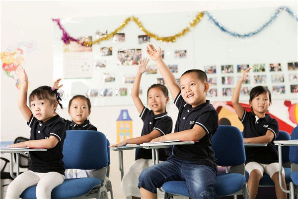 扬格外语培训学校加盟