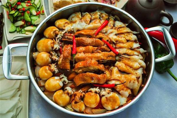 巧仙婆砂锅焖鱼饭