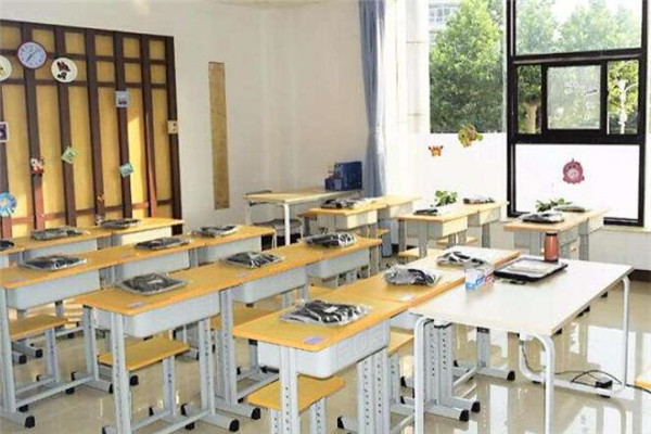 学易佳外语加盟