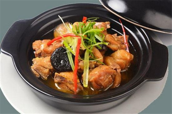 兄弟焖烧鸡