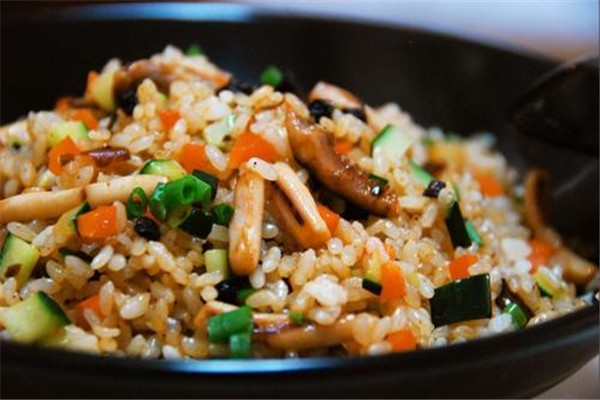 萌叔的炒饭