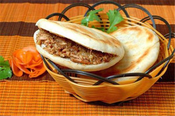牛记腊汁肉夹馍