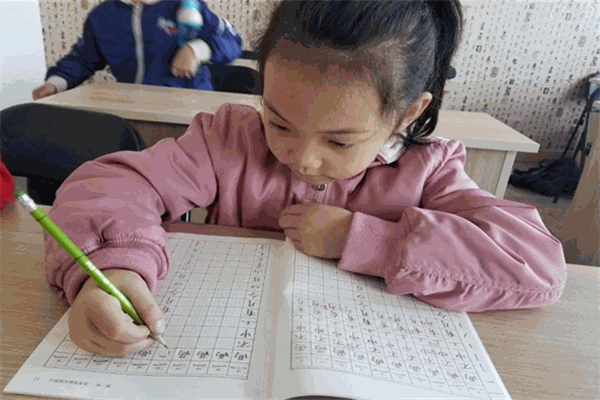 中方格五天练字加盟