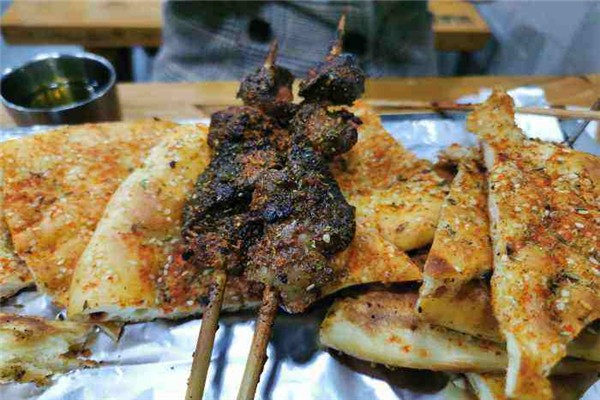 高筑墙羊肉串