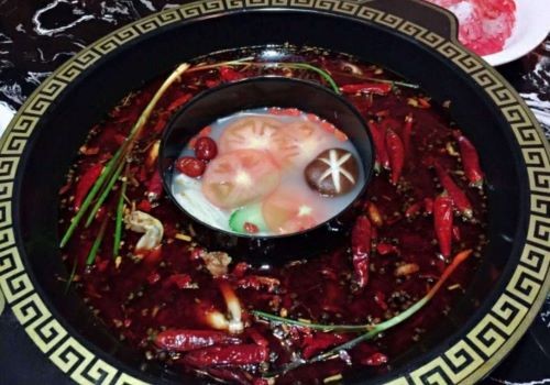 壹楼灵芝龙虾火锅加盟