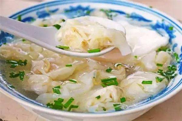 陈老湿的砂锅馄饨