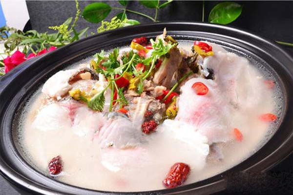 唇辣号重庆老火锅