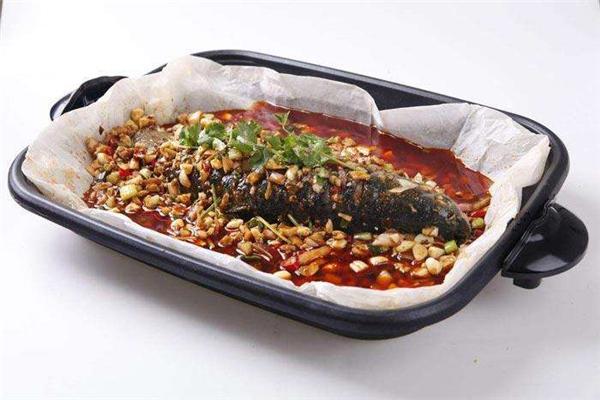 摊吃向纸包鱼