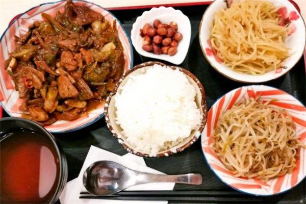 民匠铁板制饭局