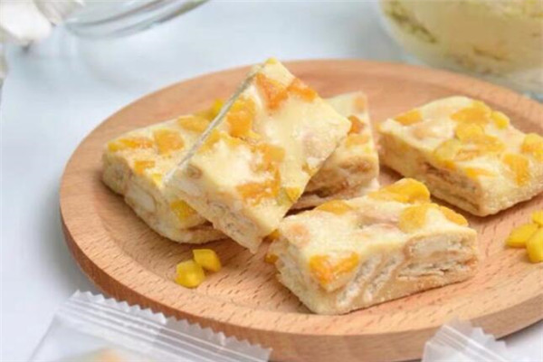 艾贝休闲食品加盟
