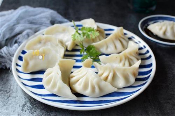 和聚水饺