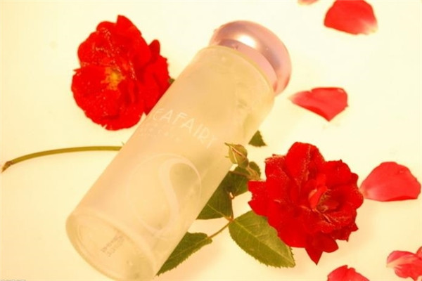 拉菲尔化妆品加盟