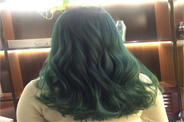 燕韩美发美甲加盟