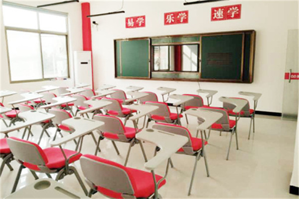 AA英语培训学校加盟