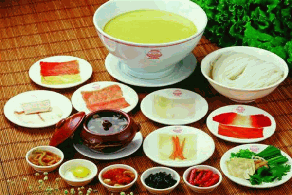 锦彩味过桥米线