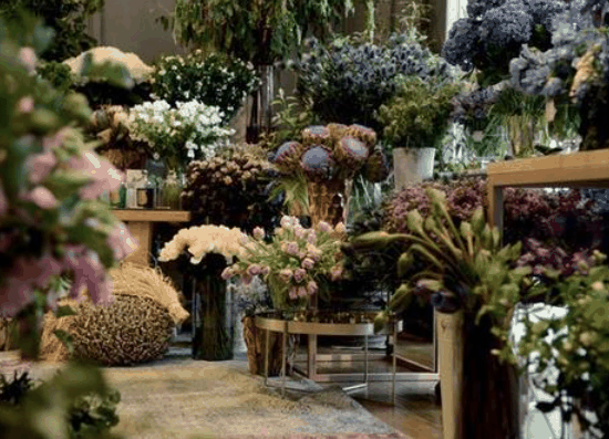 莎啦啦鲜花店