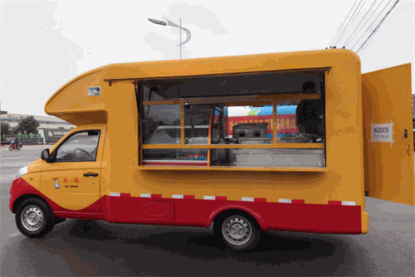 百味香小吃车