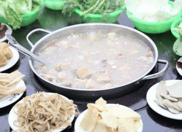 药膳鸡